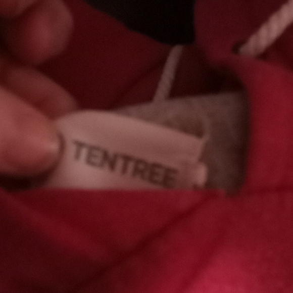 2 hoodies 35 - Picture 3 of 10